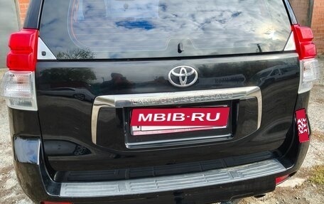 Toyota Land Cruiser Prado 150 рестайлинг 2, 2010 год, 2 600 000 рублей, 4 фотография