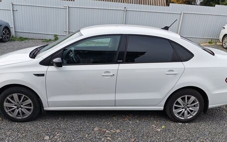 Volkswagen Polo VI (EU Market), 2017 год, 1 080 000 рублей, 2 фотография