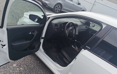 Volkswagen Polo VI (EU Market), 2017 год, 1 080 000 рублей, 11 фотография