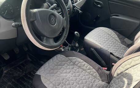 Renault Sandero I, 2012 год, 470 000 рублей, 3 фотография