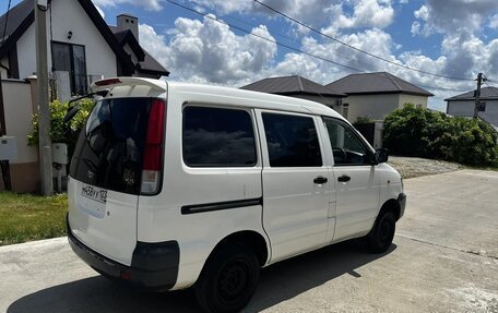 Toyota Lite Ace IV, 2005 год, 650 000 рублей, 5 фотография