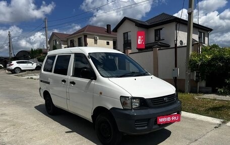 Toyota Lite Ace IV, 2005 год, 650 000 рублей, 3 фотография