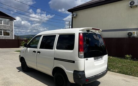Toyota Lite Ace IV, 2005 год, 650 000 рублей, 17 фотография