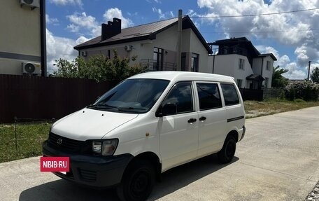 Toyota Lite Ace IV, 2005 год, 650 000 рублей, 16 фотография