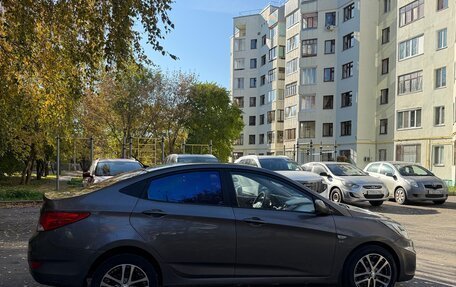 Hyundai Solaris II рестайлинг, 2011 год, 550 000 рублей, 7 фотография