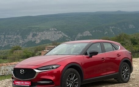 Mazda CX-4, 2023 год, 2 550 000 рублей, 3 фотография