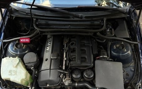BMW 3 серия, 2000 год, 615 000 рублей, 12 фотография
