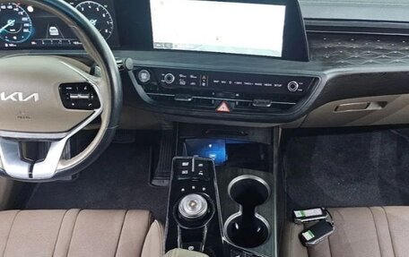 KIA Carnival, 2023 год, 3 973 924 рублей, 5 фотография
