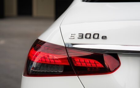 Mercedes-Benz E-Класс, 2021 год, 4 400 000 рублей, 10 фотография