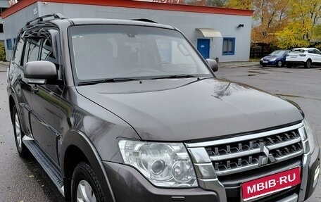 Mitsubishi Pajero IV, 2015 год, 1 750 000 рублей, 1 фотография