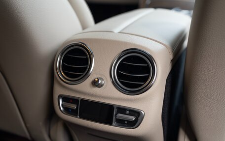 Mercedes-Benz E-Класс, 2021 год, 4 400 000 рублей, 23 фотография