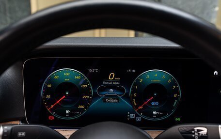 Mercedes-Benz E-Класс, 2021 год, 4 400 000 рублей, 34 фотография