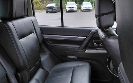 Mitsubishi Pajero IV, 2015 год, 1 750 000 рублей, 12 фотография