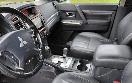 Mitsubishi Pajero IV, 2015 год, 1 750 000 рублей, 10 фотография