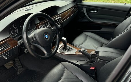 BMW 3 серия, 2011 год, 1 300 000 рублей, 10 фотография