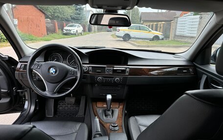 BMW 3 серия, 2011 год, 1 300 000 рублей, 12 фотография
