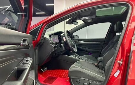 Volkswagen Golf VIII, 2023 год, 1 550 111 рублей, 12 фотография
