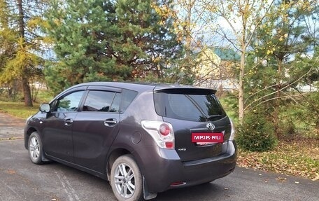 Toyota Verso I, 2012 год, 1 150 000 рублей, 7 фотография