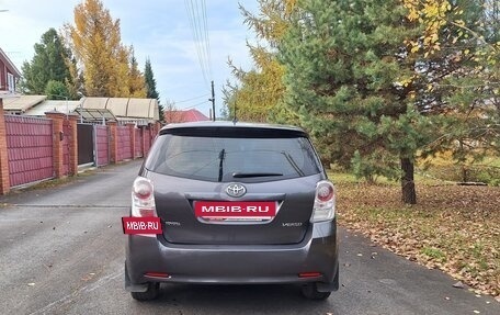 Toyota Verso I, 2012 год, 1 150 000 рублей, 8 фотография