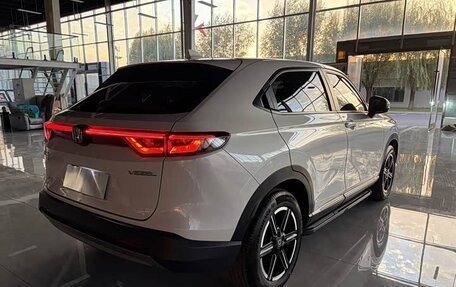 Honda Vezel, 2023 год, 1 430 111 рублей, 6 фотография