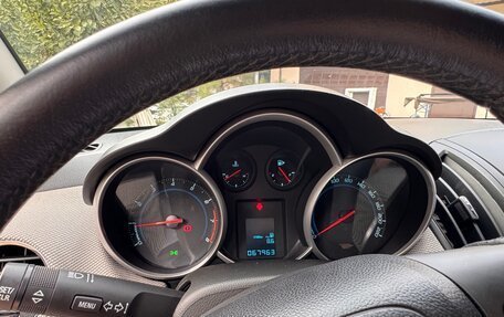 Chevrolet Cruze II, 2014 год, 890 000 рублей, 14 фотография