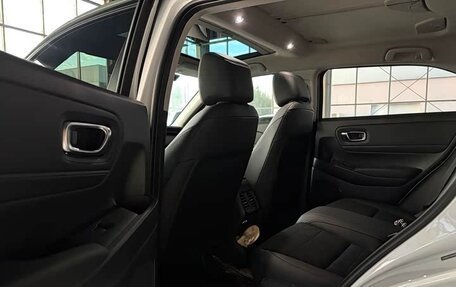 Honda Vezel, 2023 год, 1 430 111 рублей, 14 фотография