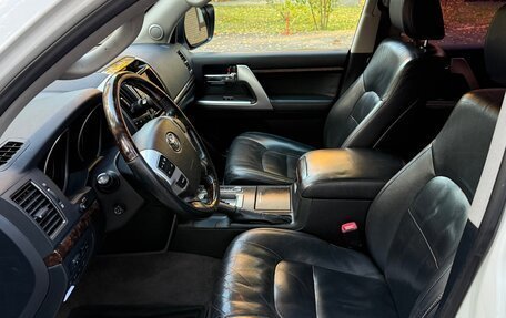 Toyota Land Cruiser 200, 2014 год, 4 299 999 рублей, 5 фотография