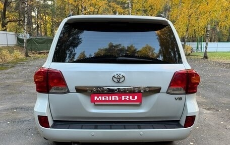 Toyota Land Cruiser 200, 2014 год, 4 299 999 рублей, 2 фотография