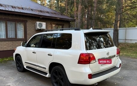 Toyota Land Cruiser 200, 2014 год, 4 299 999 рублей, 7 фотография