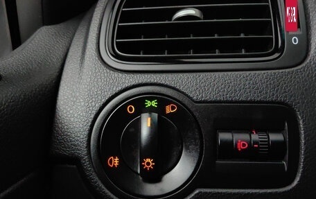 Volkswagen Polo VI (EU Market), 2015 год, 799 000 рублей, 21 фотография