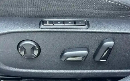 Volkswagen Golf VIII, 2022 год, 1 516 000 рублей, 8 фотография