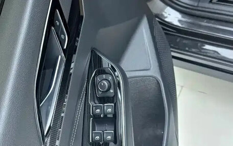 Volkswagen Golf VIII, 2022 год, 1 516 000 рублей, 16 фотография