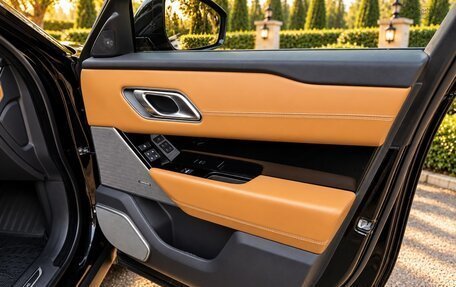 Land Rover Range Rover Velar I, 2018 год, 4 900 000 рублей, 12 фотография