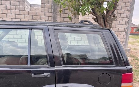 Jeep Grand Cherokee, 1995 год, 300 000 рублей, 15 фотография