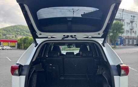 Toyota RAV4, 2019 год, 3 500 000 рублей, 8 фотография