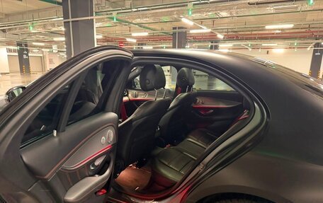 Mercedes-Benz E-Класс AMG, 2017 год, 3 500 000 рублей, 17 фотография