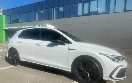 Volkswagen Golf VIII, 2022 год, 2 900 000 рублей, 2 фотография