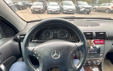 Mercedes-Benz C-Класс, 2006 год, 800 000 рублей, 6 фотография