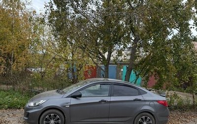Hyundai Solaris II рестайлинг, 2013 год, 555 000 рублей, 1 фотография