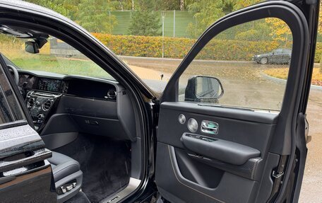 Rolls-Royce Cullinan, 2026 год, 62 000 000 рублей, 28 фотография