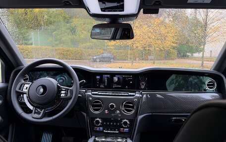 Rolls-Royce Cullinan, 2026 год, 62 000 000 рублей, 27 фотография