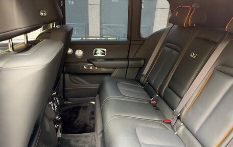 Rolls-Royce Cullinan, 2026 год, 62 000 000 рублей, 36 фотография