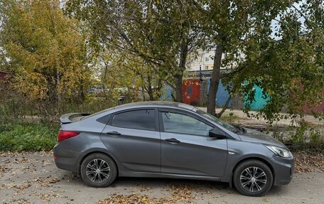 Hyundai Solaris II рестайлинг, 2013 год, 555 000 рублей, 3 фотография