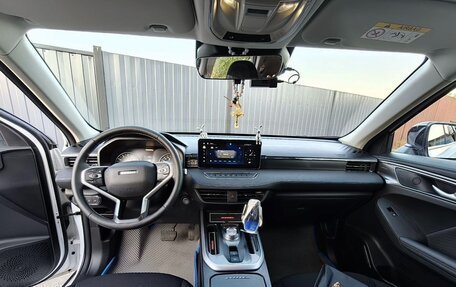 Haval Jolion, 2024 год, 1 655 000 рублей, 4 фотография