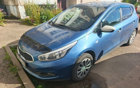 KIA cee'd III, 2012 год, 700 000 рублей, 2 фотография