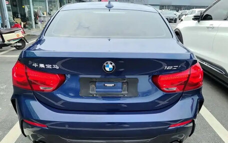 BMW 1 серия, 2023 год, 1 680 000 рублей, 5 фотография