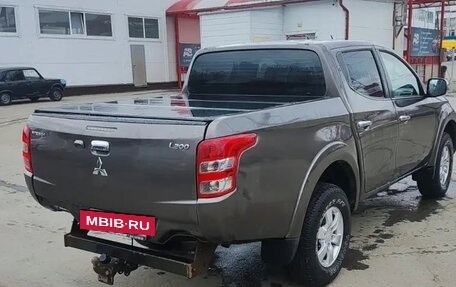 Mitsubishi L200 IV рестайлинг, 2018 год, 2 500 000 рублей, 2 фотография