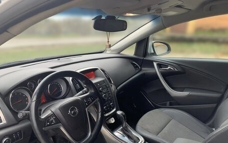 Opel Astra J, 2011 год, 700 000 рублей, 6 фотография