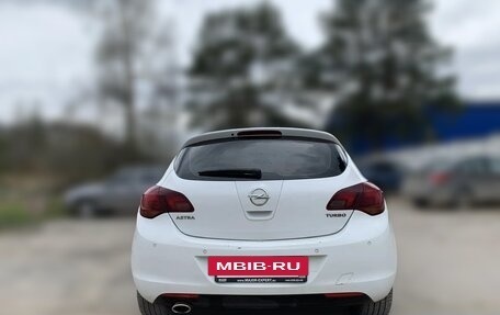 Opel Astra J, 2011 год, 700 000 рублей, 7 фотография