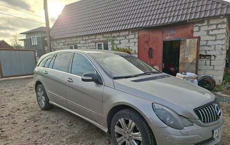 Mercedes-Benz R-Класс, 2007 год, 950 000 рублей, 2 фотография